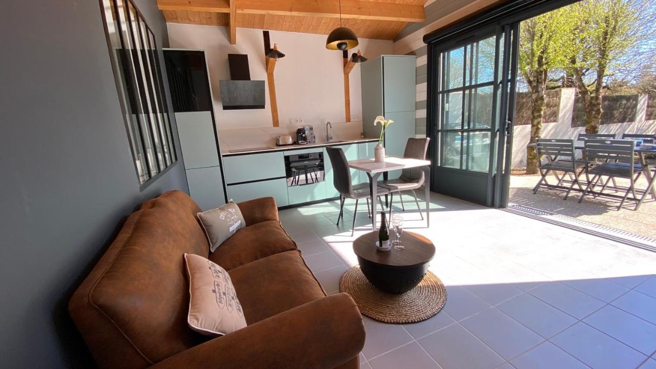 Adorable Guest House Avec Balneo Et Piscine اولونْ-سور-مير المظهر الخارجي الصورة